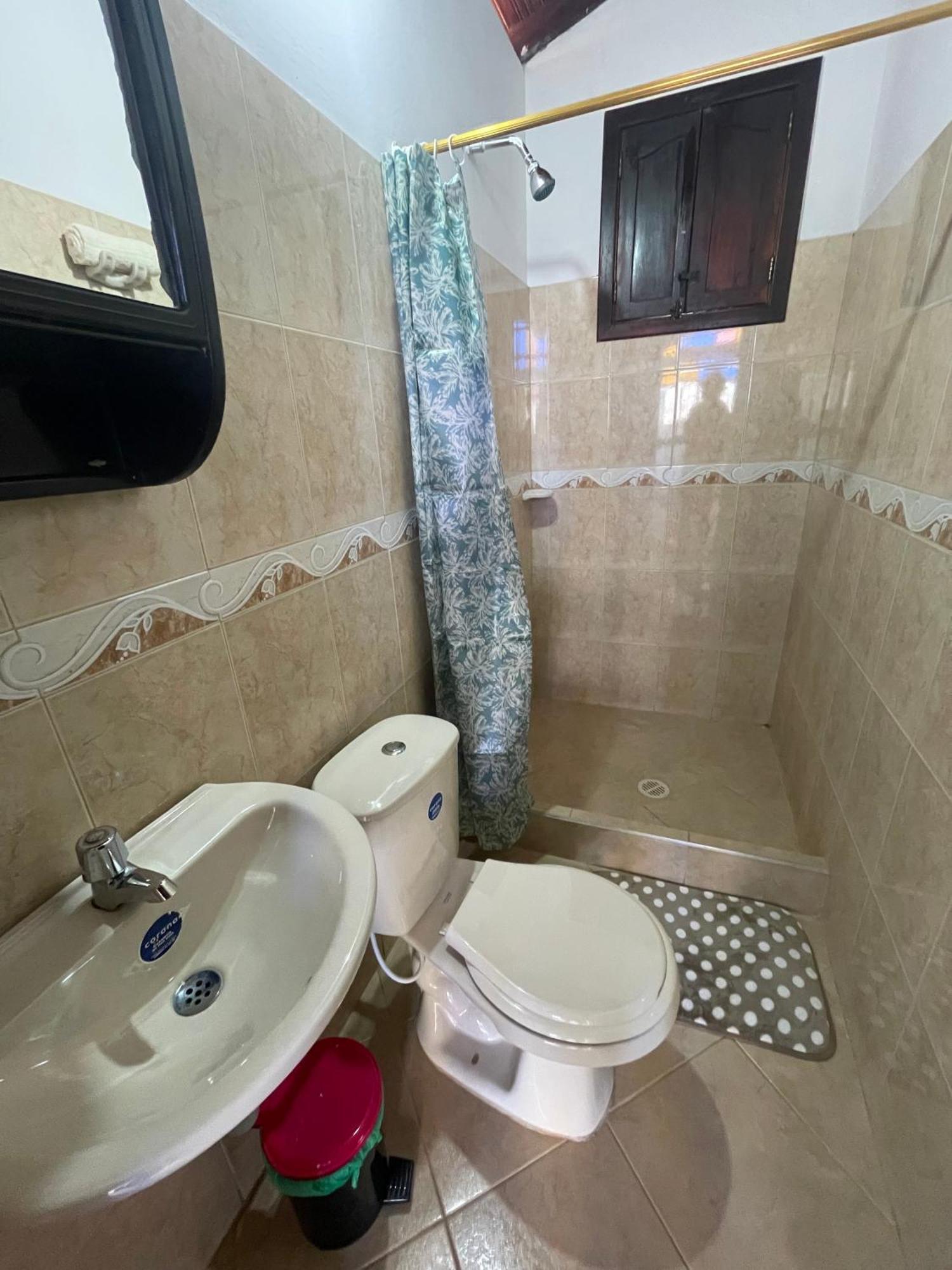 Hostel La Hormiga בריצ'ארה מראה חיצוני תמונה