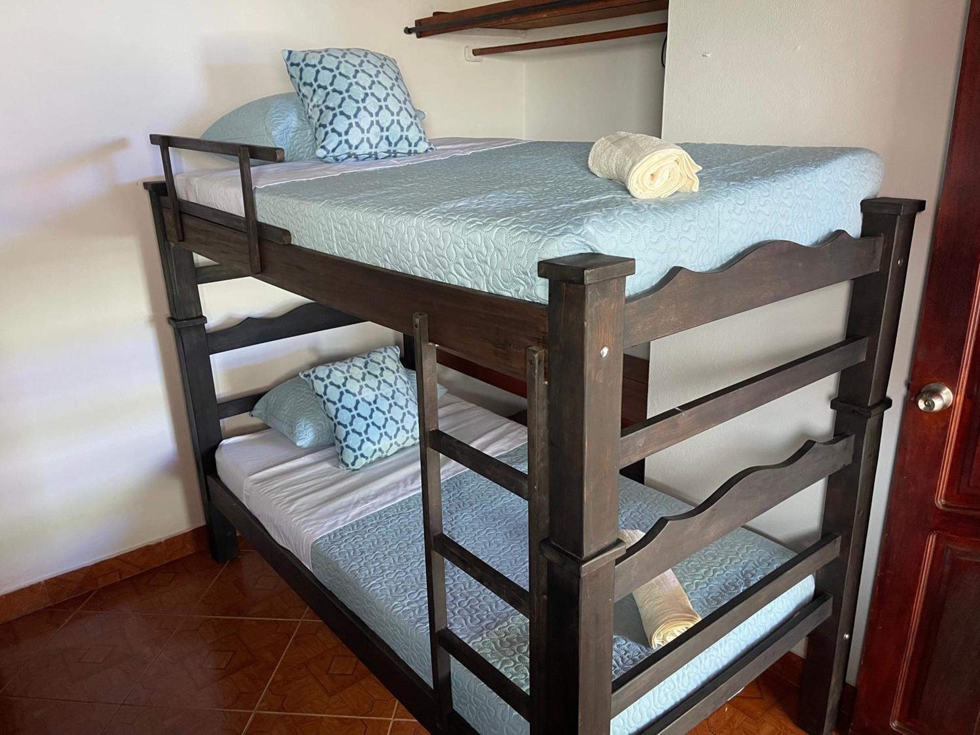 Hostel La Hormiga בריצ'ארה מראה חיצוני תמונה