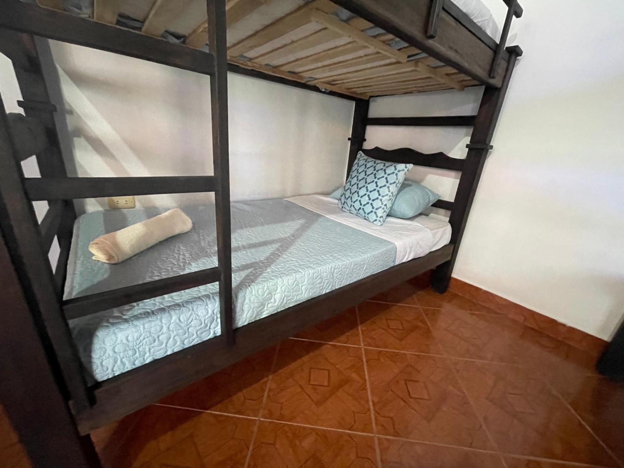 Hostel La Hormiga בריצ'ארה מראה חיצוני תמונה