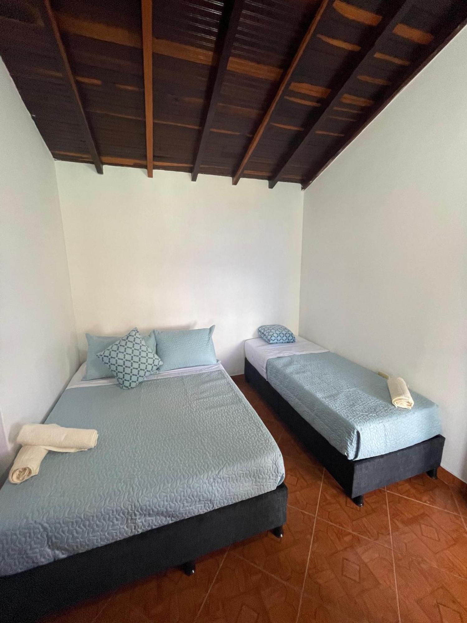 Hostel La Hormiga בריצ'ארה מראה חיצוני תמונה